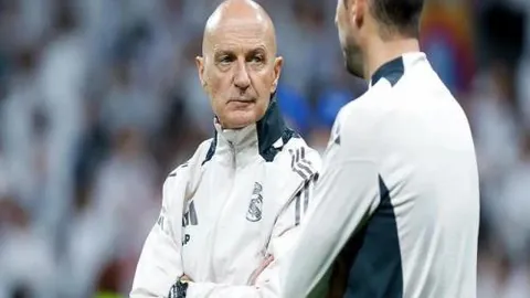 马刺与凯尔特人首节较量犯规不多：双方仅4次犯规